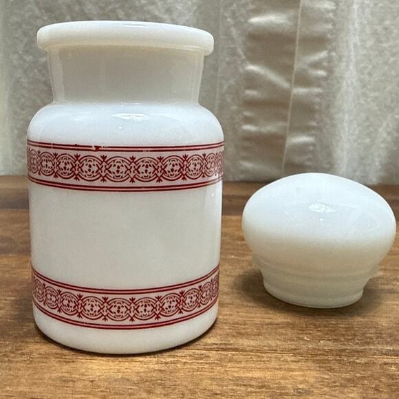 Vintage Apothecary Spice Jar Canister Container Lidded Milk Glass Belgium MCM - Picture 3 of 11